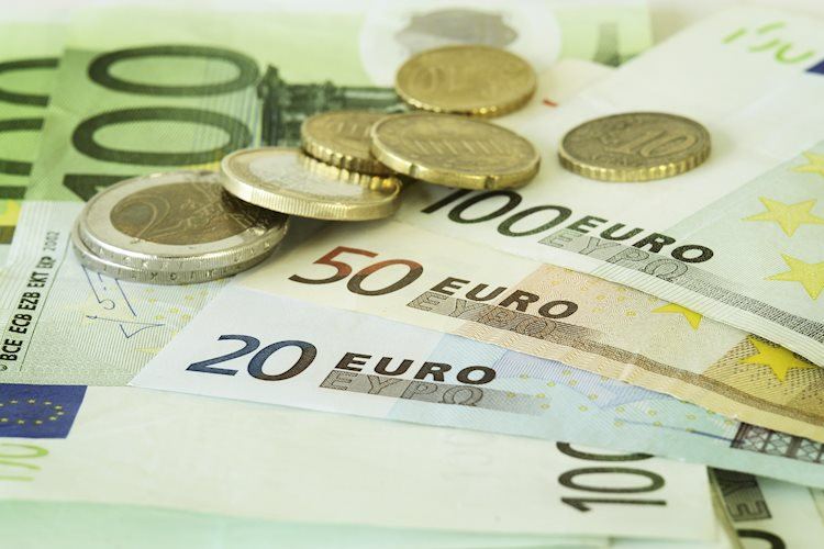 EUR/USD refreshes two-year low as traders pare Fed dovish bets